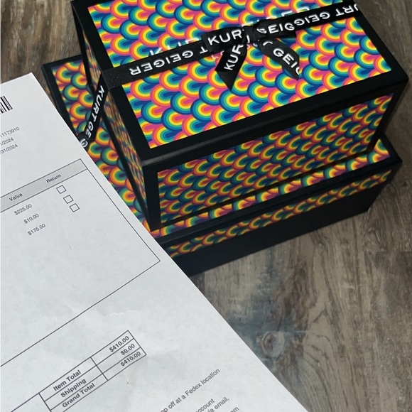 Kurt Geiger shoes, size 7. Runs small like a 6.5 in women’s. - Picture 4 of 4